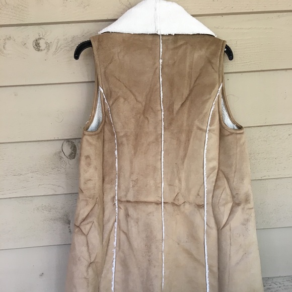 Faux Suede Fall Vest - Picture 3 of 3